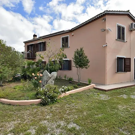 Casa Vacanza Luciano2 * Tortoli